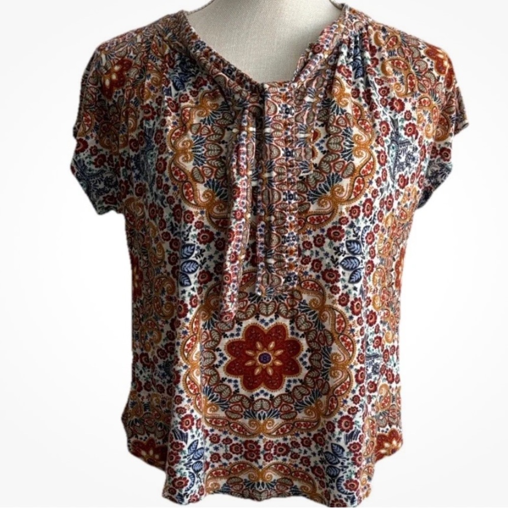 Democracy Bohemian Floral Print Top with Neck Tie Size PM